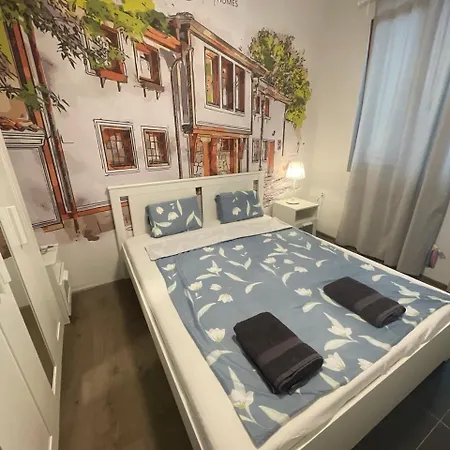 Center 2-br With Lovely Outdoor Area Appartement Plovdiv